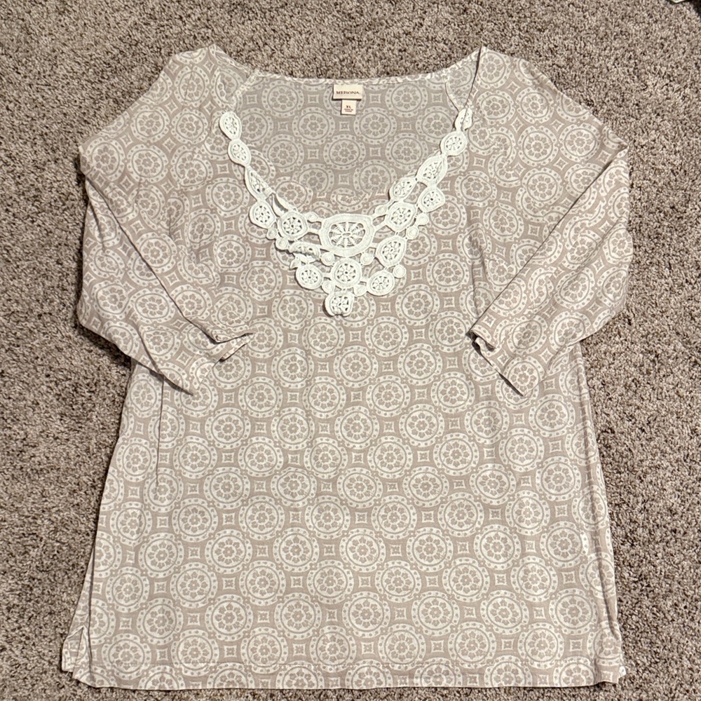 Merona Beige and White Patterned Tunic Top